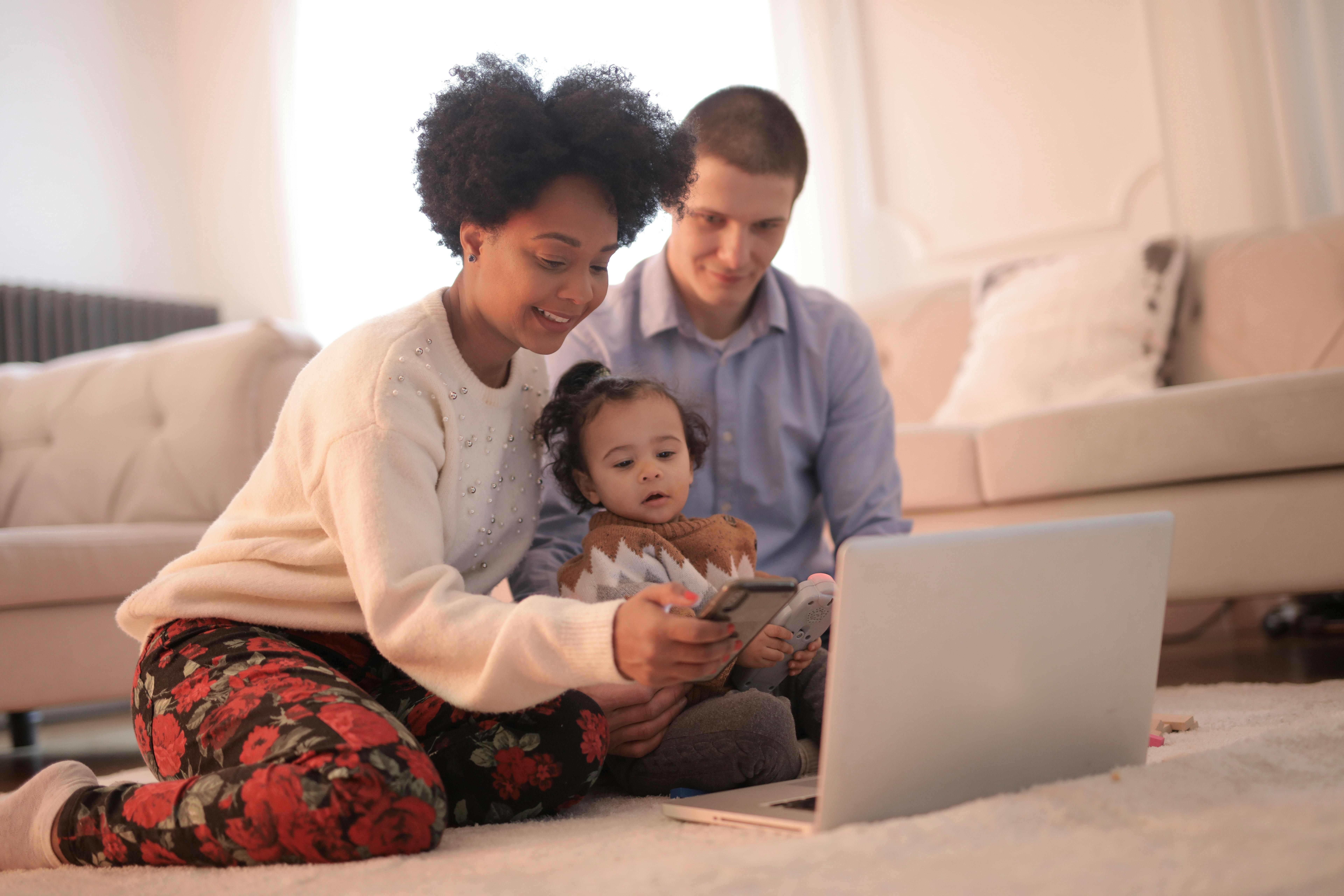 Parents booking wraparound care online with MagicBooking